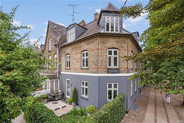 Photo 8. House, Skovgaardsgade, København Ø 