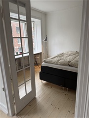 Photo 4. Room, Kronprinsesse Sofies Vej, Frederiksberg 
