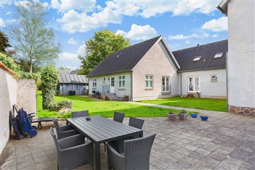 Photo 6. House, Hovedgaden, Mørke 