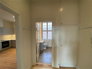 Photo 3. Apartment, Slotsgade, Odense C 