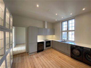 Photo 9. Apartment, Slotsgade, Odense C 