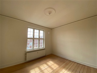 Photo 14. Apartment, Slotsgade, Odense C 
