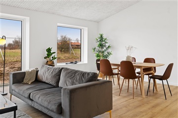 Billede 15. Hus/villa, Degnejorden, Lejre 
