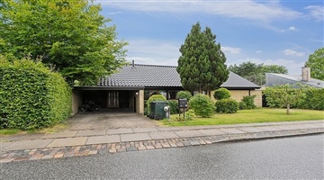 Photo 2. House, Hummeltoften, Virum 
