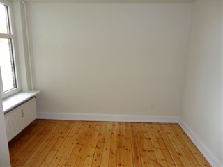 Photo 6. Apartment, Jernbanegade, Nykøbing F 
