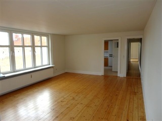 Photo 4. Apartment, Jernbanegade, Nykøbing F 