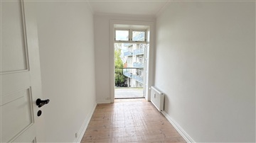 Photo 8. Apartment, Hellerupvej, Hellerup 