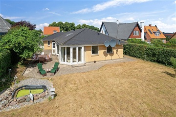 Photo 3. House, Snogegårdsvej, Gentofte 