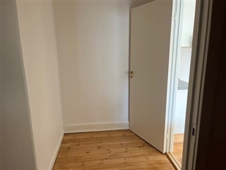 Photo 4. Apartment, Jernbanegade, Nykøbing F 