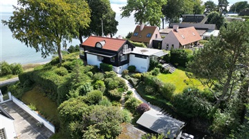 Photo 1. House, Skodsborg Strandvej, Skodsborg 