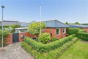 Photo 2. House, Aprilvej, Klarup 
