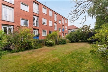 Photo 1. Apartment, Kirkevej, Charlottenlund 