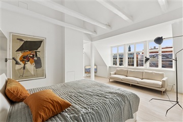 Photo 7. Apartment, Peder Hvitfeldts Stræde, København K 