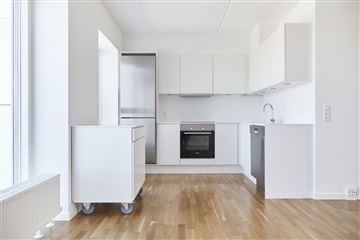 Photo 4. Apartment, Else Alfelts Vej, København S 