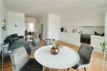 Photo 3. Apartment, Else Alfelts Vej, København S 
