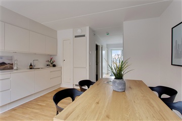 Photo 4. House, Else Alfelts Vej, København S 