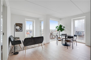 Photo 22. Apartment, Else Alfelts Vej, København S 
