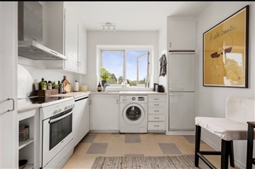 Photo 5. Apartment, Kongevejen, Holte 