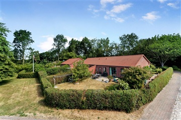 Photo 4. House, Toftevej, Allingåbro 