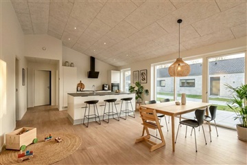 Photo 3. House, Tjørringparken, Herning 