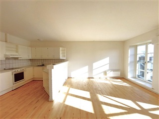 Photo 3. House, Glesborg Bygade, Glesborg 