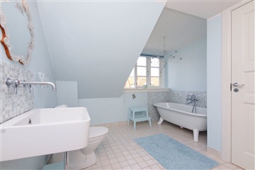 Photo 15. House, Strandvejen, Charlottenlund 