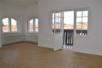 Billede 1. Lejlighed, St. Sct. Mikkels Gade, Viborg 