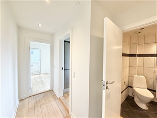 Photo 3. Apartment, Skibhusvej, Odense C 