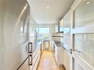 Photo 1. Apartment, Skibhusvej, Odense C 