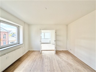 Photo 5. Apartment, Skibhusvej, Odense C 