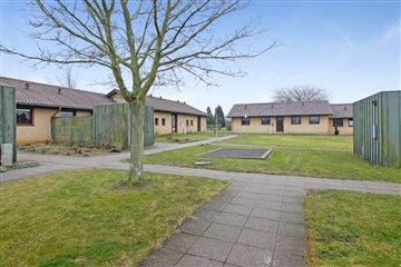 Billede 1. Hus/villa, Bøgevænget, Holeby 