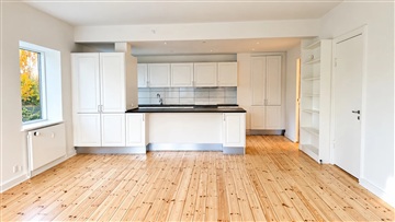 Photo 5. Apartment, Ordrupvej, Charlottenlund 