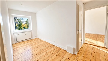 Photo 8. Apartment, Ordrupvej, Charlottenlund 