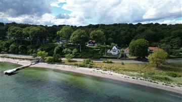 Photo 4. House, Skodsborg Strandvej, Skodsborg 