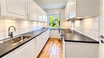 Photo 5. Apartment, Ordrupvej, Charlottenlund 