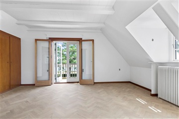 Photo 5. House, Skodsborg Strandvej, Skodsborg 