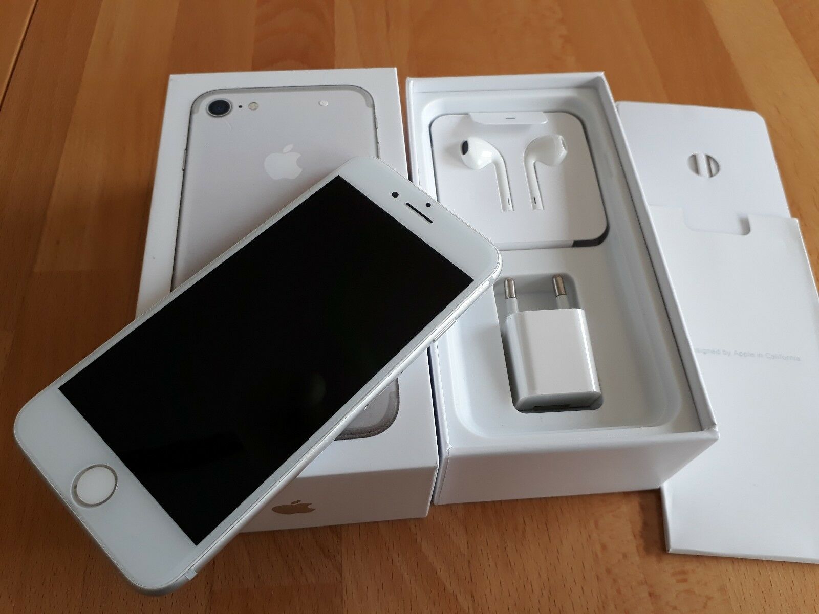 Кликнете, за да видите снимката в пълен размер iPhone 7 Plus