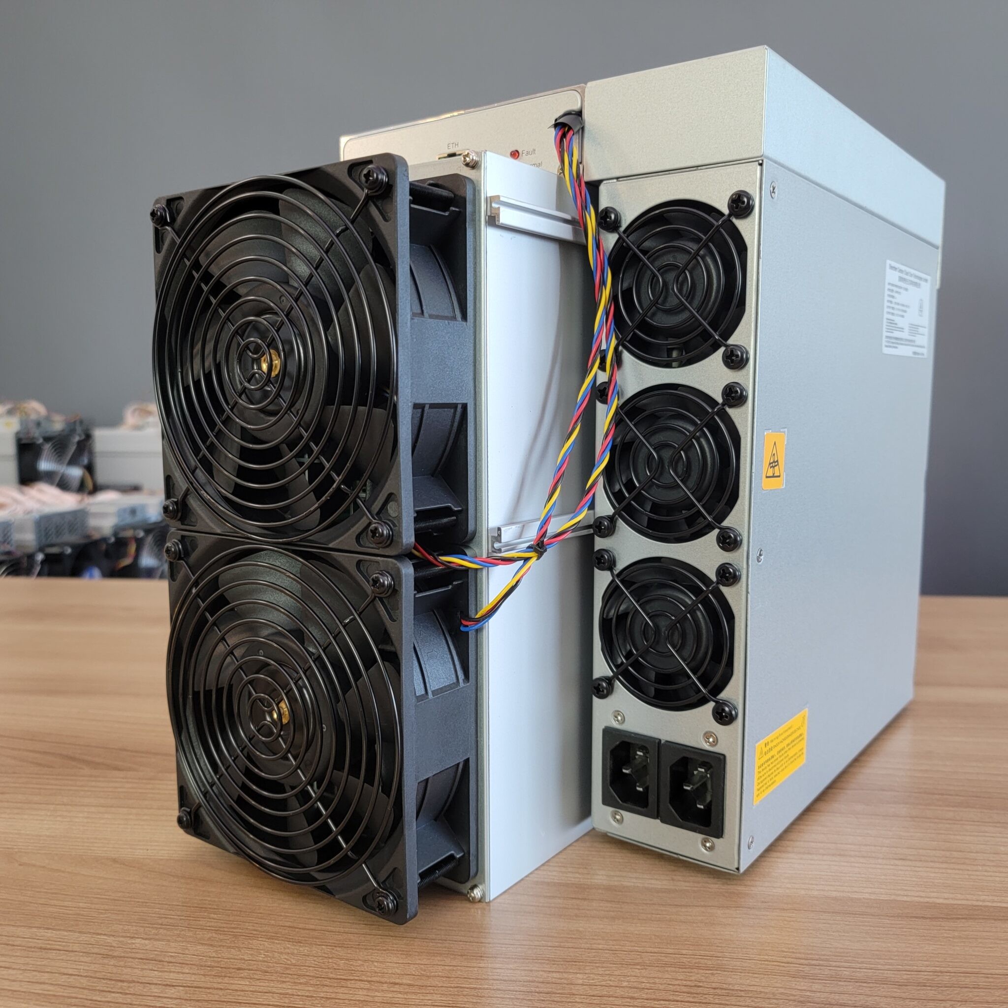 Bitmain antminer l7 9500 mh/s. Bitmain antminer l7 доходность 9500mh. Antminer s19 pro 110. Antminer s19 pro 110. Bitmain antminer l7 доходность 9500mh.