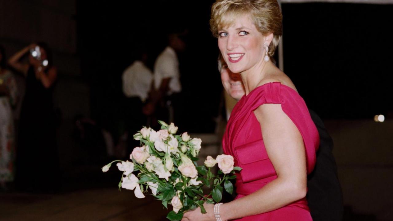 Candle In The wind: 20 Years Have Passed Since Princess Diana's Death - Bild 1 Candle In The wind: 20 Years Have Passed Since Princess Diana's Death - Bild 1