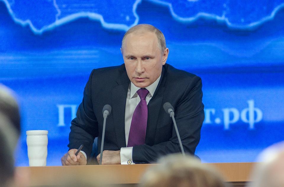 Активисты обратились к президенту РФ с требованием отклонить инициативу Минюста по ужесточению контроля ВИЧ-сервисных НКО, получающих иностранное финансирование - изображение 1 Активисты обратились к президенту РФ с требованием отклонить инициативу Минюста по ужесточению контроля ВИЧ-сервисных НКО, получающих иностранное финансирование - изображение 1