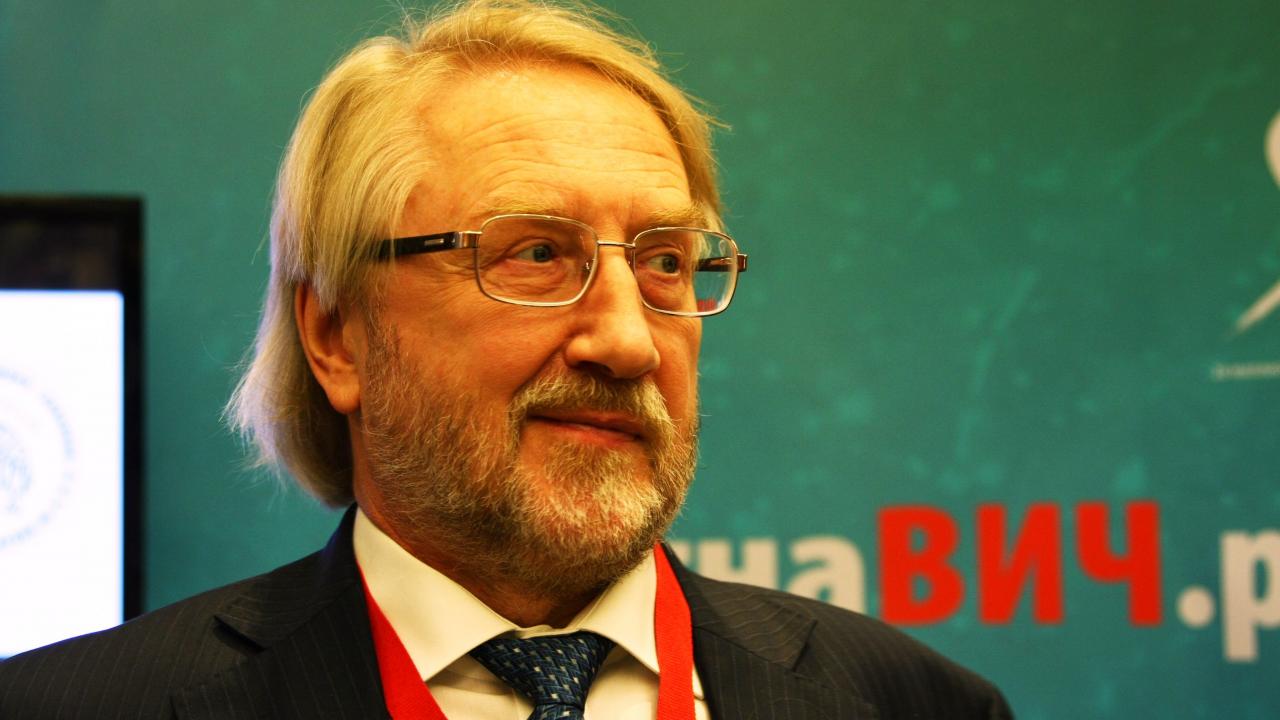 Покровский: чтобы остановить эпидемию ВИЧ, нужно сочетать стратегию «тестируй и лечи» с программами ДКП и снижения вреда - изображение 1 Покровский: чтобы остановить эпидемию ВИЧ, нужно сочетать стратегию «тестируй и лечи» с программами ДКП и снижения вреда - изображение 1