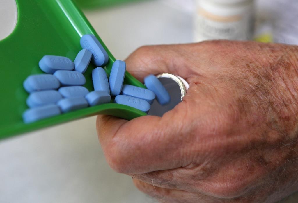 Gefährliche Werbeanzeigen zu HIV – Facebook in der Kritik - Bild 1 Gefährliche Werbeanzeigen zu HIV – Facebook in der Kritik - Bild 1