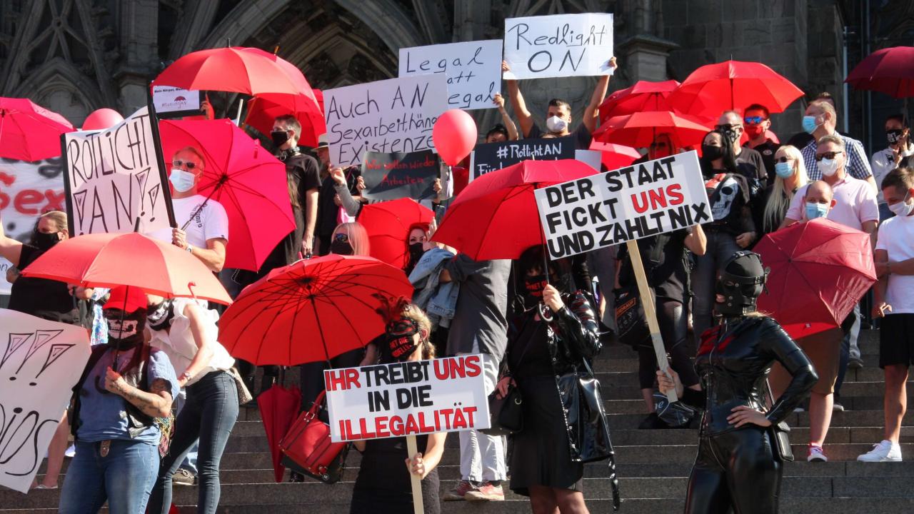 Nach Corona-Verbot: Prostituierte fordern sichere Sexarbeit - Bild 1 Nach Corona-Verbot: Prostituierte fordern sichere Sexarbeit - Bild 1