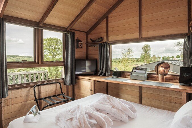 Hébergement insolite 1 chambre, avec jardin