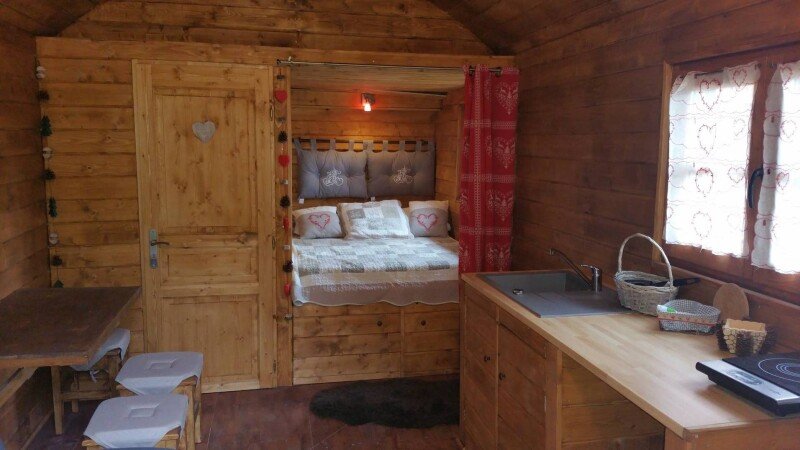 Roulotte confortable, 1 chambre, avec jardin