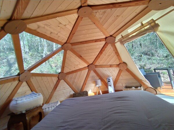 Hébergement insolite 1 chambre, avec jardin