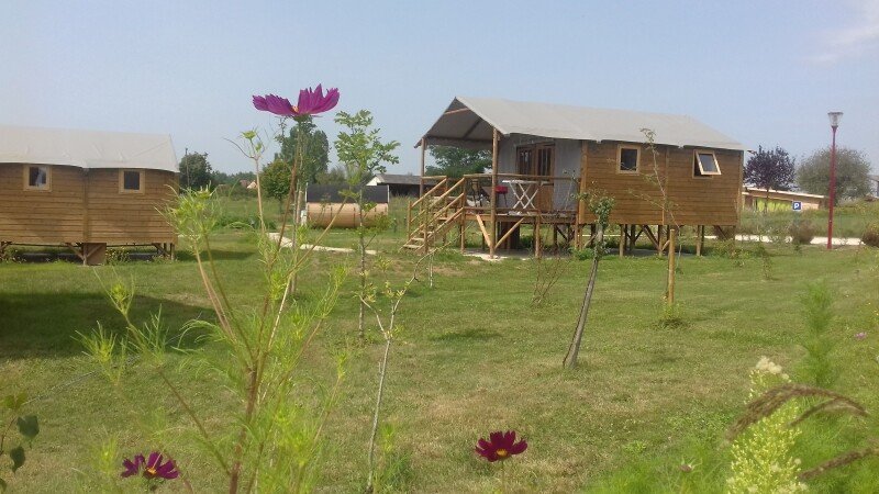 Hébergement insolite 2 chambres, avec jardin