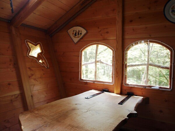 Cabane dans les arbres 1 chambre, avec jardin