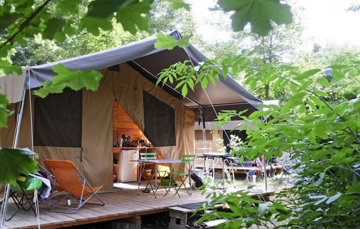 Tente 2 chambres, avec jardin