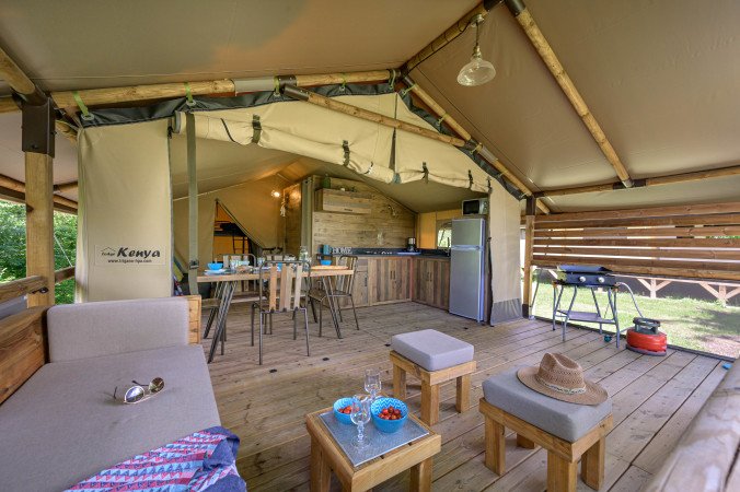 Tente 2 chambres, avec jardin